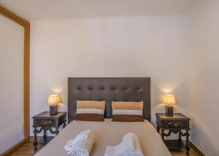 Casa Dos Avozinhos, Da