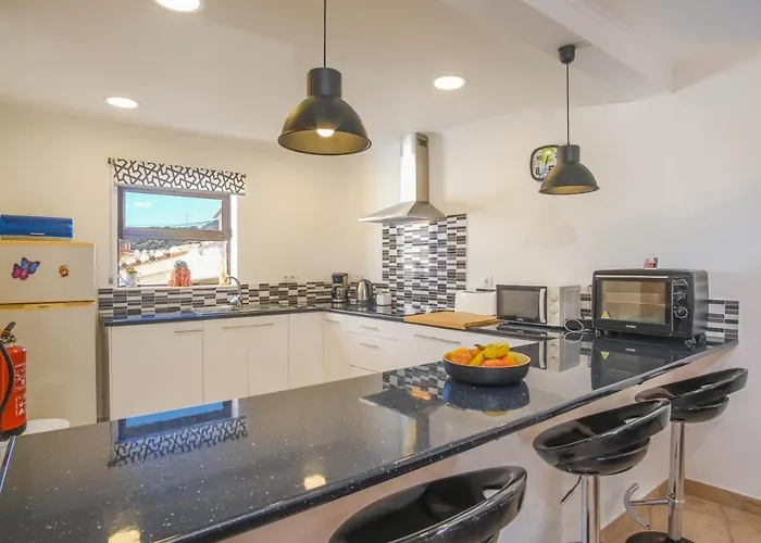 Casa Dos Avozinhos, Da בית נופש