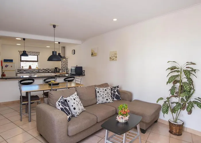 Casa Dos Avozinhos, Da בית נופש