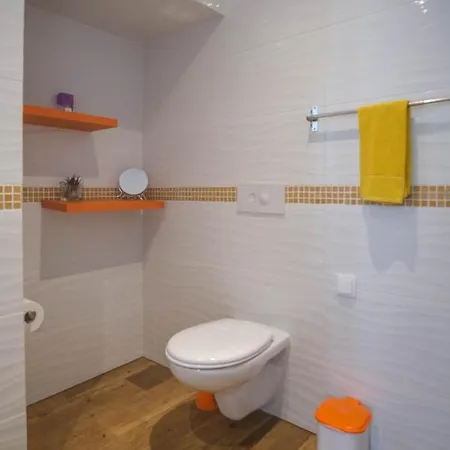 Casa Dos Avozinhos, Da Feriehus *