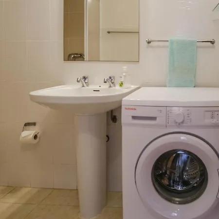 Casa Dos Avozinhos, Da Feriehus